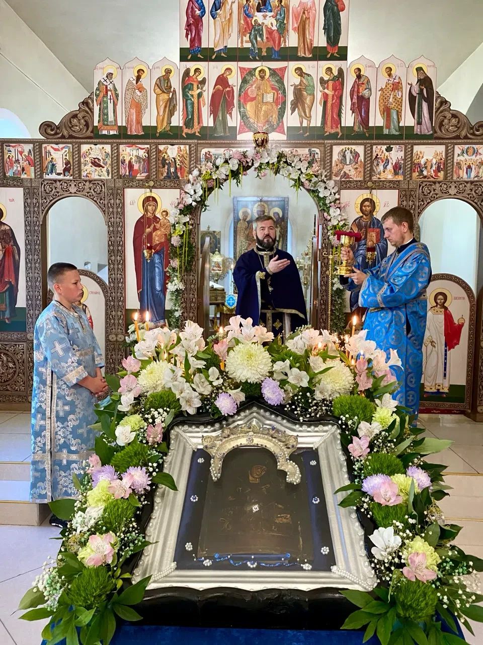 В Введенском храме отметили престольный праздник Смоленской иконы Божией Матери.